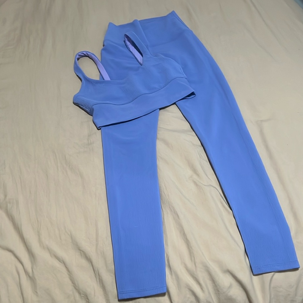 Beach Riot sport set